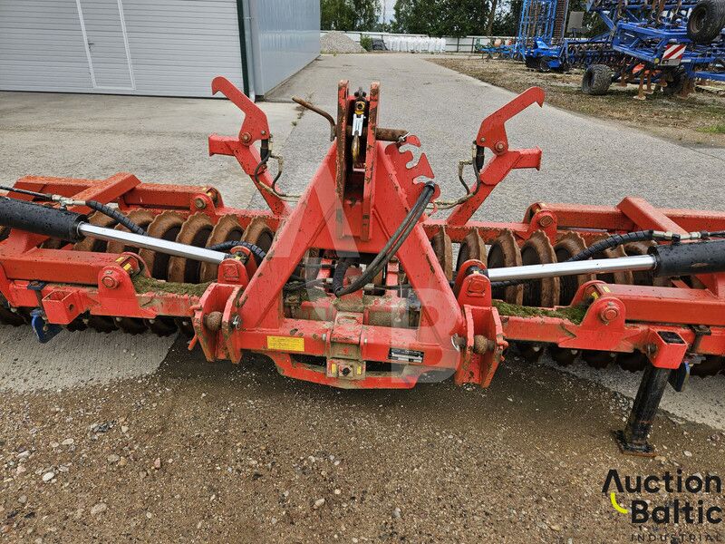 Gregoire Besson Gregoire-Besson DLRE 600 - Farm roller: picture 5 Gregoire Besson Gregoire-Besson DLRE 600 - Farm roller: picture 5