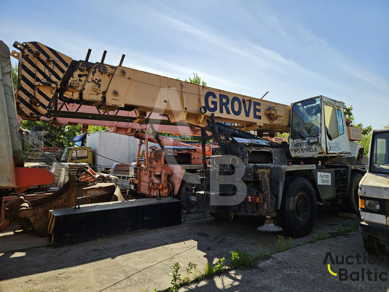 Grove AT 633 B - All terrain crane: picture 1 Grove AT 633 B - All terrain crane: picture 1