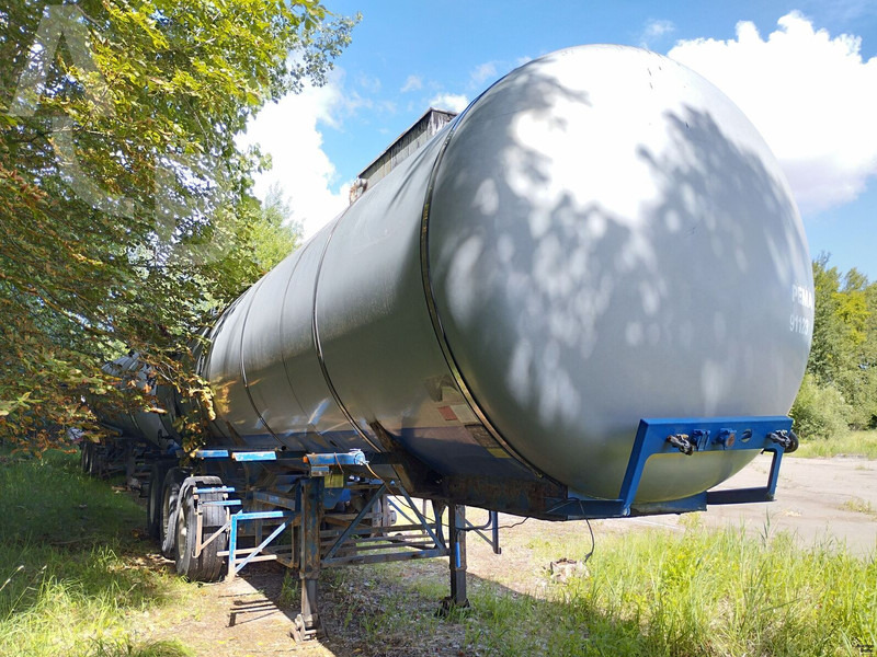 Hendricks Goch - Tanker semi-trailer: picture 4 Hendricks Goch - Tanker semi-trailer: picture 4