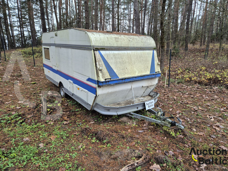 Hobby 495 - Garage equipment: picture 2 Hobby 495 - Garage equipment: picture 2