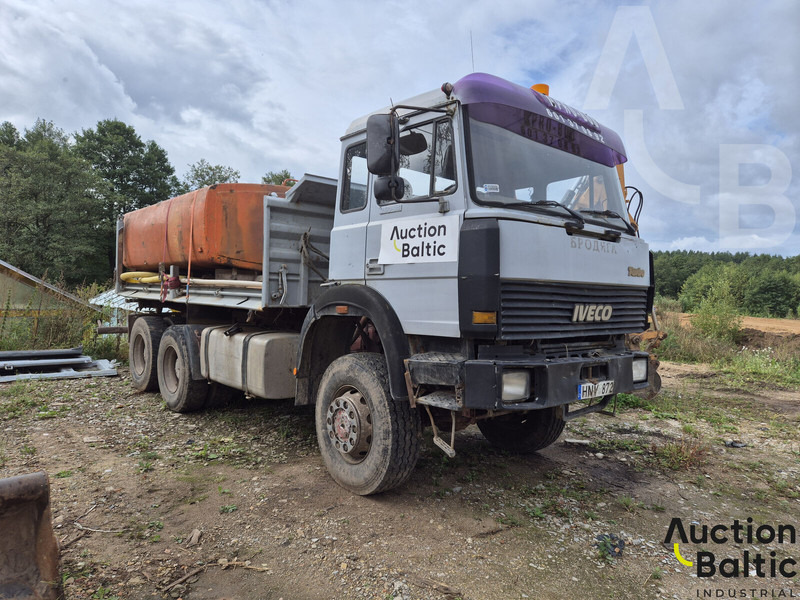 Iveco 260-34 - Tanker truck: picture 2 Iveco 260-34 - Tanker truck: picture 2