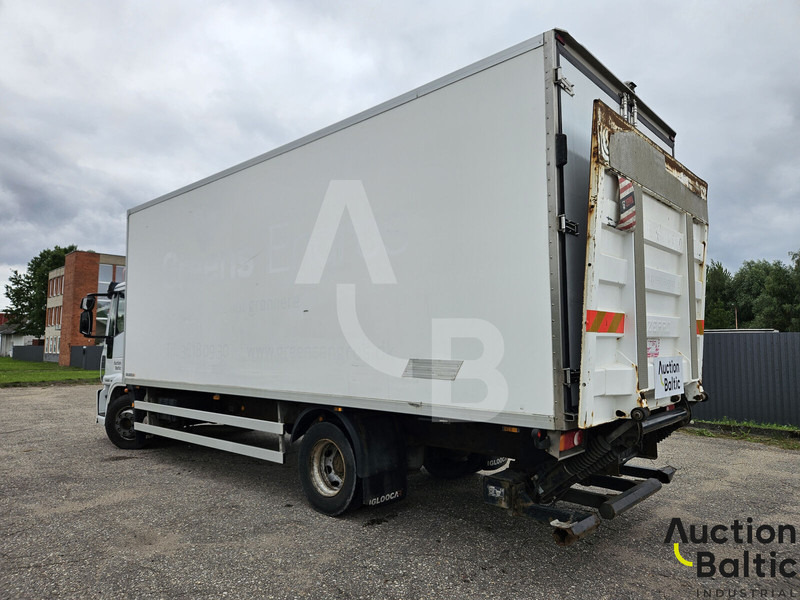 Iveco Euro Cargo 120E 25 - Refrigerator truck: picture 3 Iveco Euro Cargo 120E 25 - Refrigerator truck: picture 3