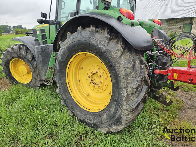 Farm tractor John Deere 6930 Premium: picture 16