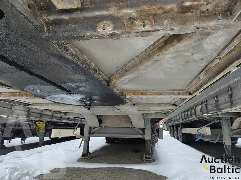 Curtainsider semi-trailer Krone SD: picture 19