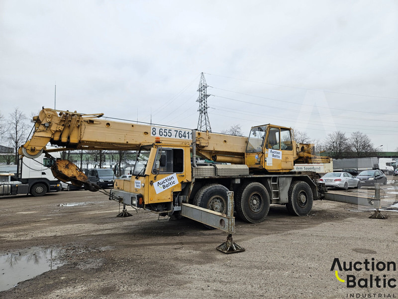 Liebherr LTM 1035 - All terrain crane: picture 3 Liebherr LTM 1035 - All terrain crane: picture 3