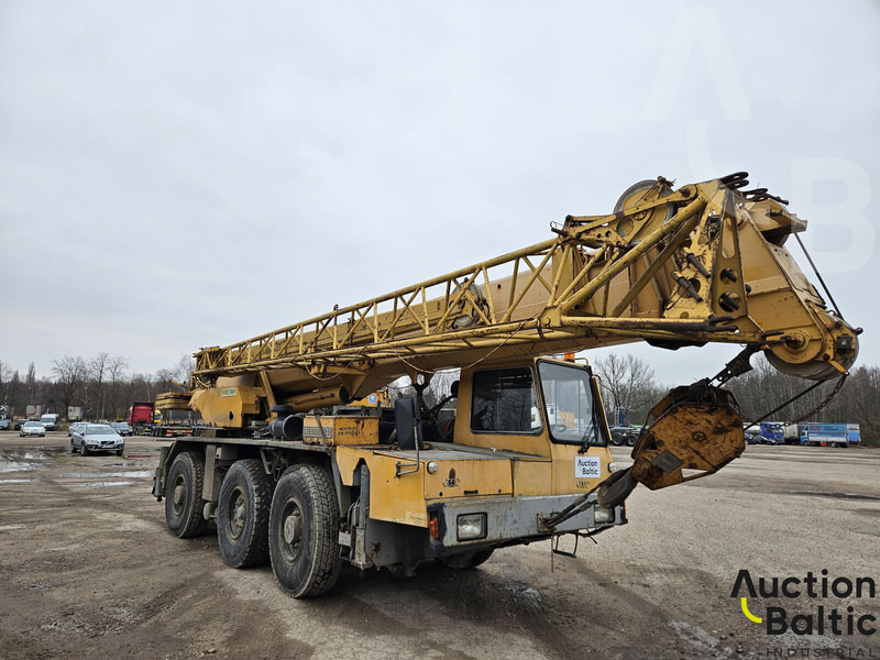 Liebherr LTM 1035 - All terrain crane: picture 2 Liebherr LTM 1035 - All terrain crane: picture 2