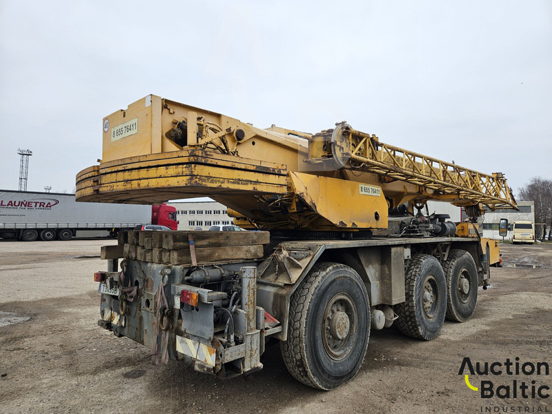 Liebherr LTM 1035 - All terrain crane: picture 4 Liebherr LTM 1035 - All terrain crane: picture 4