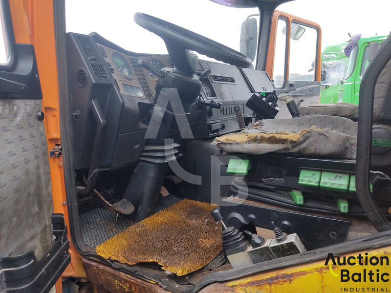 MAN 18.272 - Skip loader truck: picture 5 MAN 18.272 - Skip loader truck: picture 5