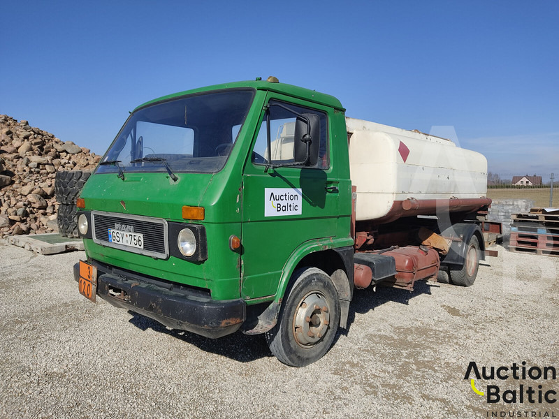 MAN 8.136 - Tanker truck: picture 1 MAN 8.136 - Tanker truck: picture 1