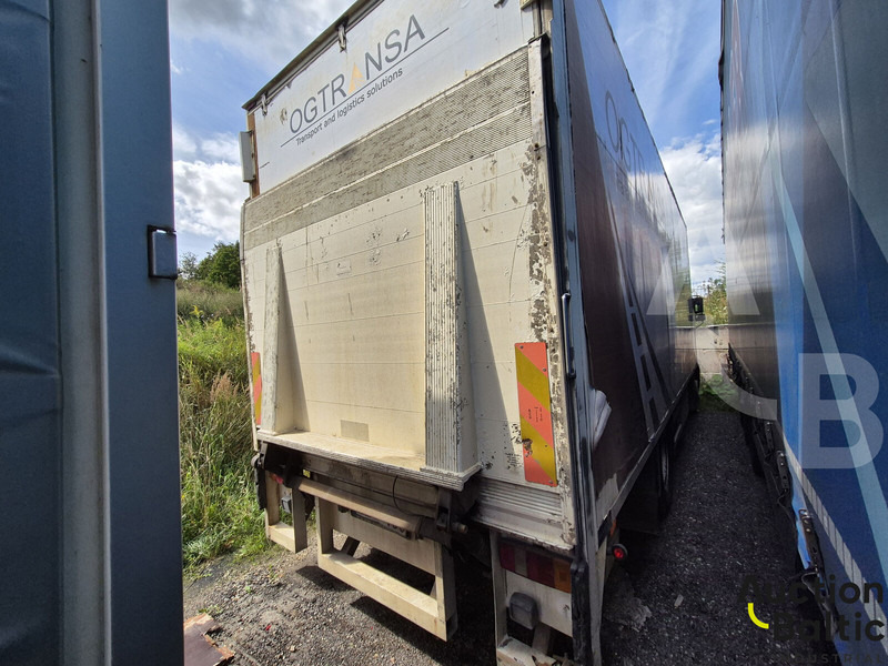 MAN ME18.250 - Box truck: picture 3 MAN ME18.250 - Box truck: picture 3