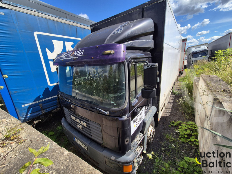 MAN ME18.250 - Box truck: picture 1 MAN ME18.250 - Box truck: picture 1