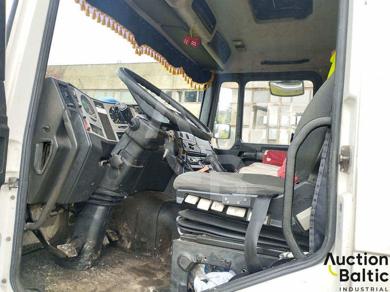 Vacuum truck MAN T 46: picture 6 Vacuum truck MAN T 46: picture 6