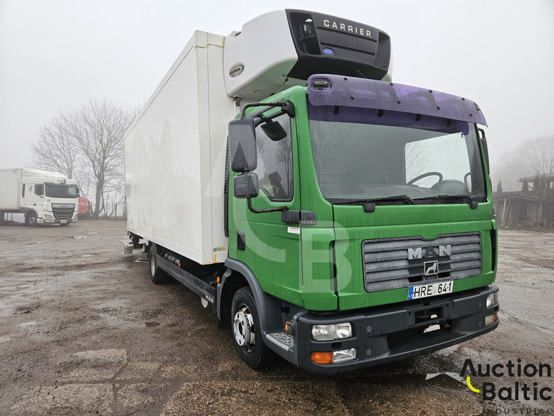 MAN TGL12.210BL - Refrigerator truck: picture 2 MAN TGL12.210BL - Refrigerator truck: picture 2