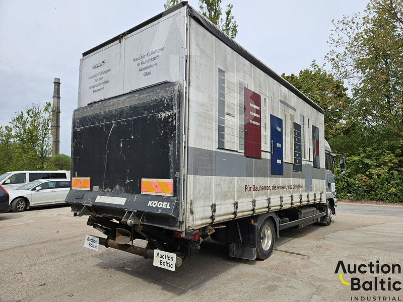 MAN TGL8.250 - Curtain side truck: picture 3 MAN TGL8.250 - Curtain side truck: picture 3