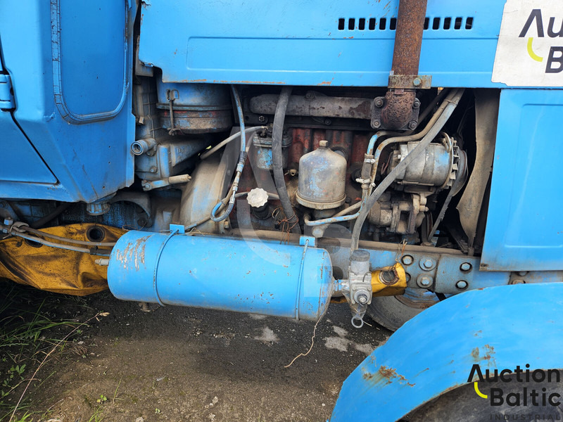 Farm tractor MTZ 80: picture 17