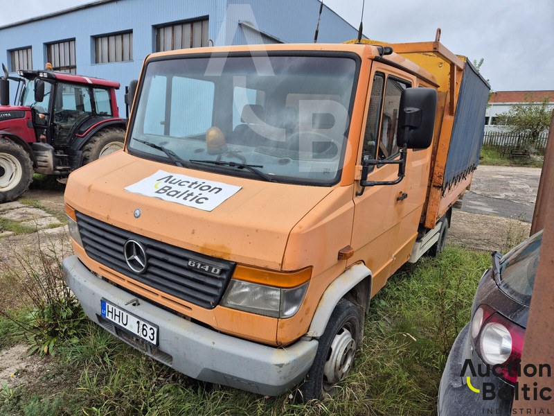 Mercedes-Benz 614 D - Curtain side truck: picture 2 Mercedes-Benz 614 D - Curtain side truck: picture 2