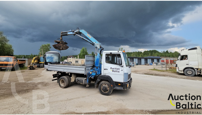 Mercedes-Benz 817 - Tipper, Crane truck: picture 2 Mercedes-Benz 817 - Tipper, Crane truck: picture 2