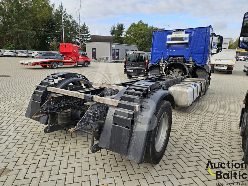 Mercedes-Benz Actros 1843 - Cab chassis truck: picture 3 Mercedes-Benz Actros 1843 - Cab chassis truck: picture 3