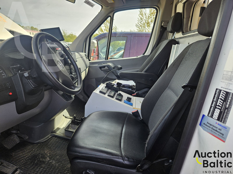Mercedes-Benz Sprinter - Ambulance: picture 5 Mercedes-Benz Sprinter - Ambulance: picture 5
