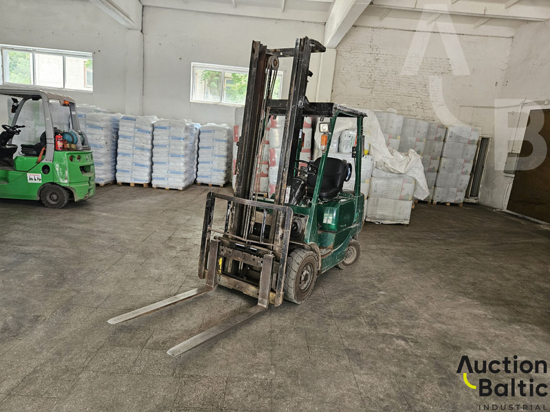 Mitsubishi 2T 151 P2 - LPG forklift: picture 1 Mitsubishi 2T 151 P2 - LPG forklift: picture 1