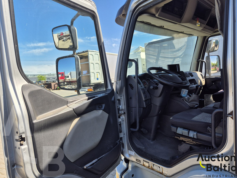 Renault Midlum - Curtain side truck: picture 5 Renault Midlum - Curtain side truck: picture 5