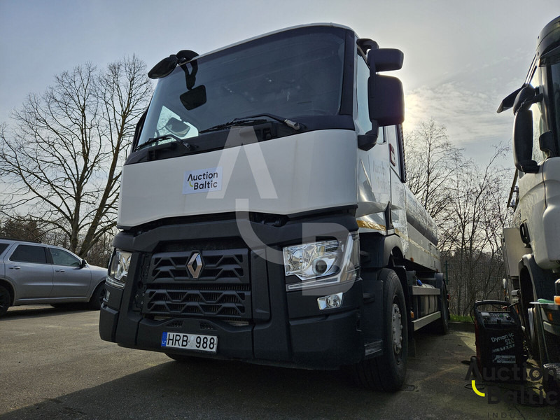 Renault T - Tanker truck: picture 2 Renault T - Tanker truck: picture 2