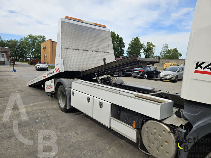 Tow truck Scania P 380: picture 10