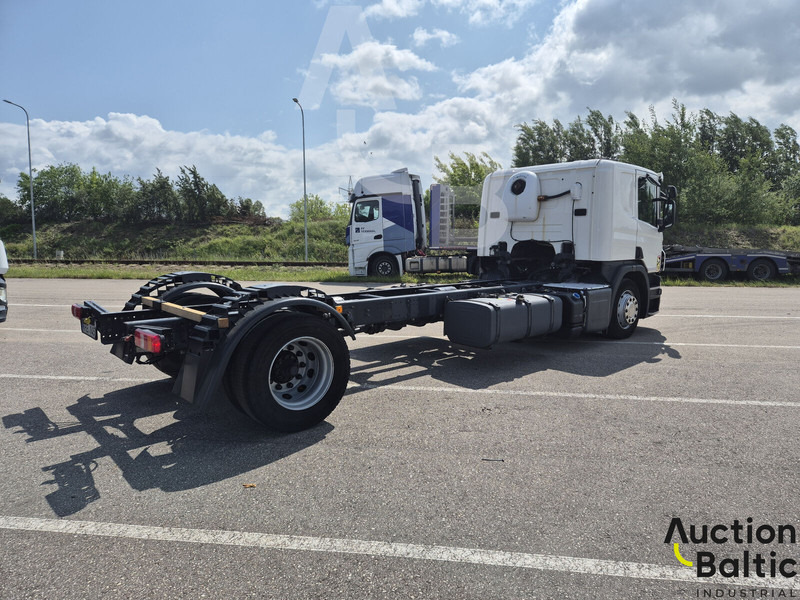 Scania P 450 - Cab chassis truck: picture 4 Scania P 450 - Cab chassis truck: picture 4