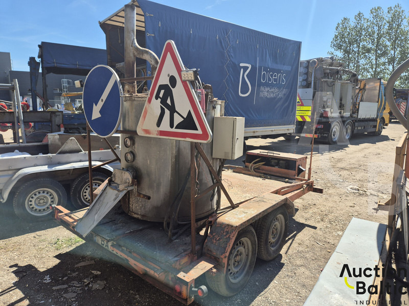 Tauras 2001 - Curtainsider semi-trailer: picture 3 Tauras 2001 - Curtainsider semi-trailer: picture 3