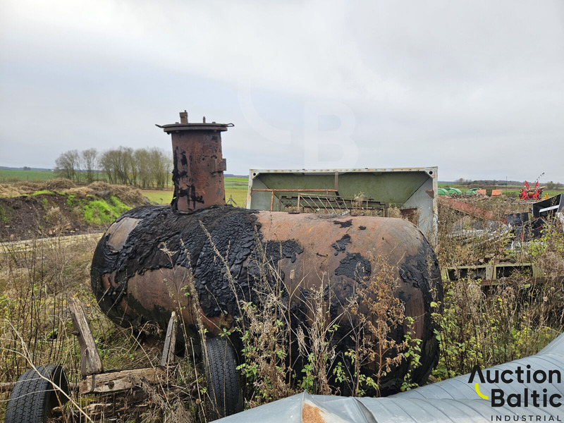 Thick- walled gas tanker - Tanker truck: picture 2 Thick- walled gas tanker - Tanker truck: picture 2