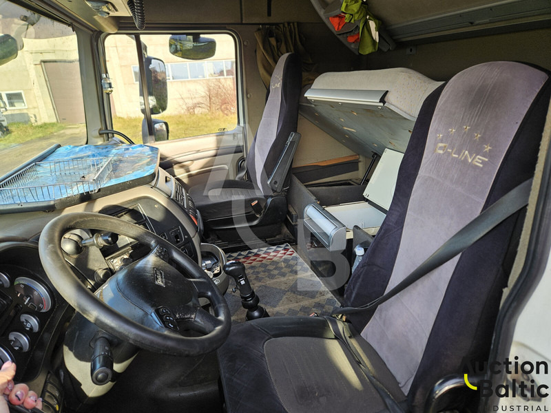 DAF FT XF105.460 - Tractor unit: picture 5 DAF FT XF105.460 - Tractor unit: picture 5