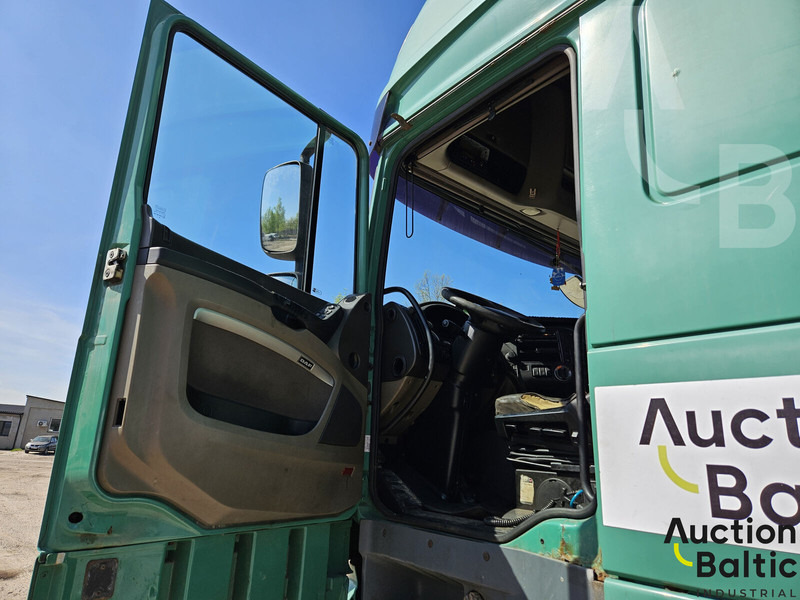 DAF XF105.460 - Tractor unit: picture 5 DAF XF105.460 - Tractor unit: picture 5