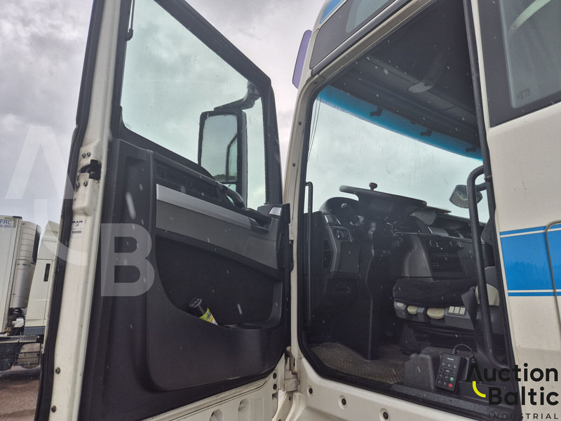 MAN TGX18.440BLS - Tractor unit: picture 5 MAN TGX18.440BLS - Tractor unit: picture 5