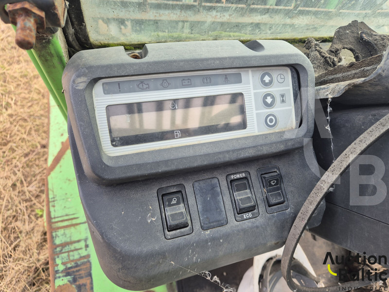 Diesel forklift UniCarriers 30: picture 8 Diesel forklift UniCarriers 30: picture 8