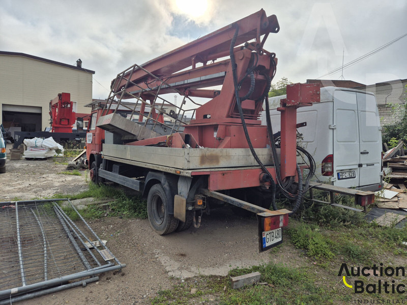 VW-MAN 8.136 - Truck mounted aerial platform: picture 3 VW-MAN 8.136 - Truck mounted aerial platform: picture 3