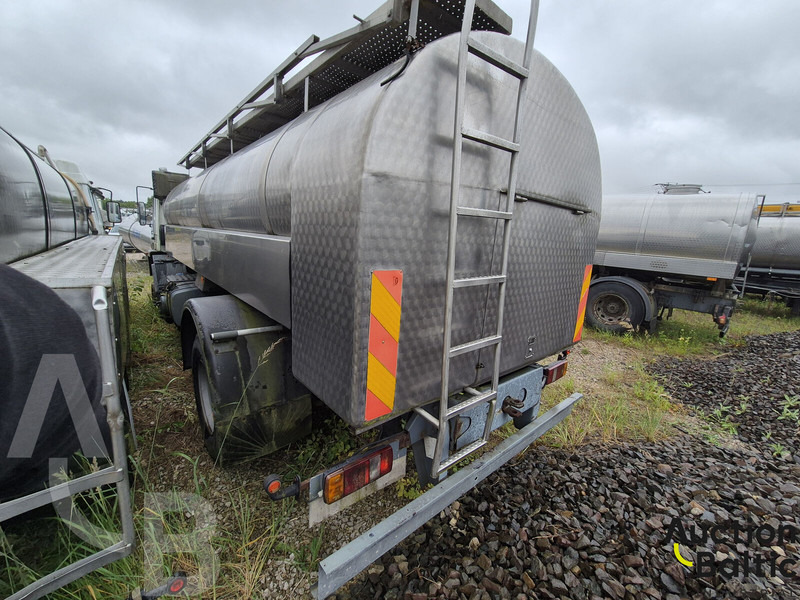 Volvo FL6 - Tanker truck: picture 4 Volvo FL6 - Tanker truck: picture 4