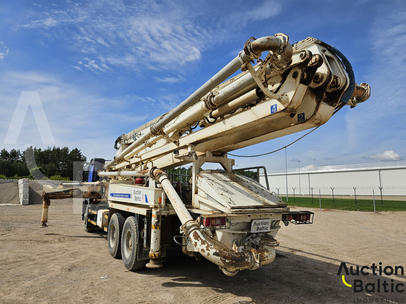 Volvo FM12 - Stationary concrete pump: picture 3 Volvo FM12 - Stationary concrete pump: picture 3