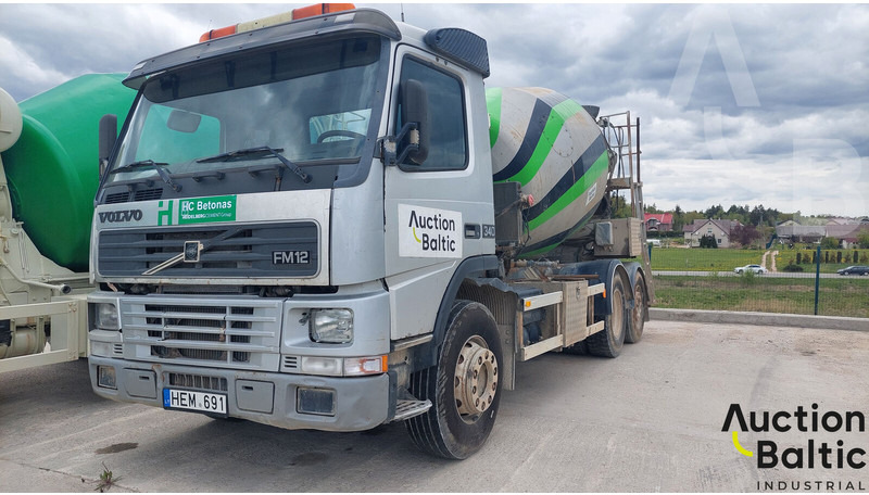 Volvo FM12 - Concrete mixer truck: picture 1 Volvo FM12 - Concrete mixer truck: picture 1