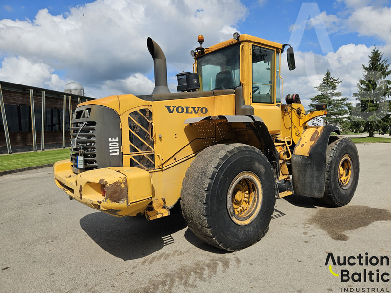 Volvo L 110 E - Wheel loader: picture 3 Volvo L 110 E - Wheel loader: picture 3