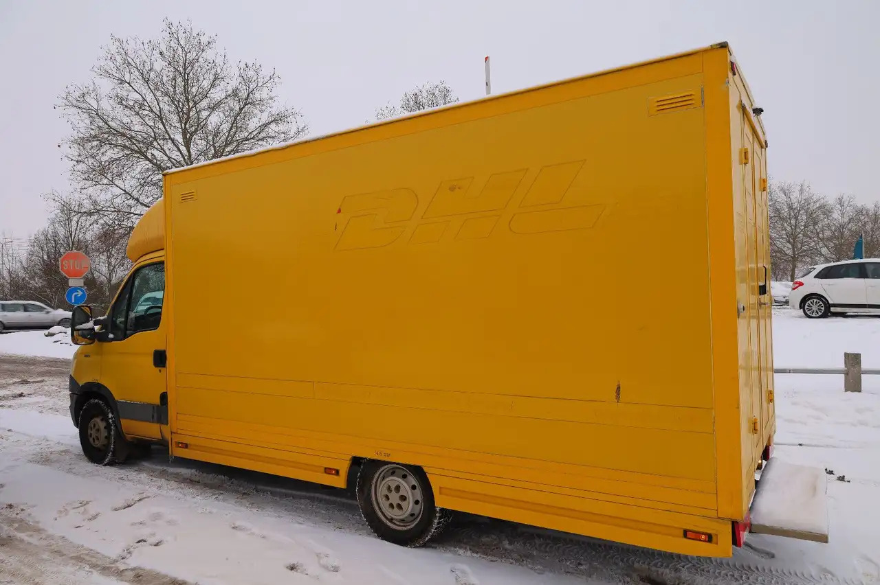 Iveco Daily/ Regalsystem/Luftfeder/1. Hand - Closed box van: picture 4 Iveco Daily/ Regalsystem/Luftfeder/1. Hand - Closed box van: picture 4
