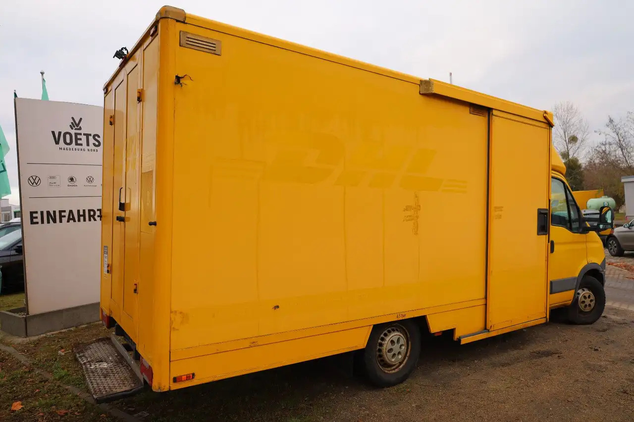 Iveco Daily/ Regalsystem/Luftfeder/1. Hand - Closed box van: picture 4 Iveco Daily/ Regalsystem/Luftfeder/1. Hand - Closed box van: picture 4