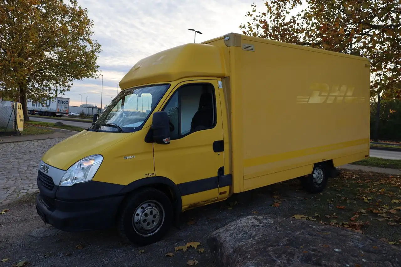Iveco Daily/ Regalsystem/Luftfeder/1. Hand - Closed box van: picture 2 Iveco Daily/ Regalsystem/Luftfeder/1. Hand - Closed box van: picture 2