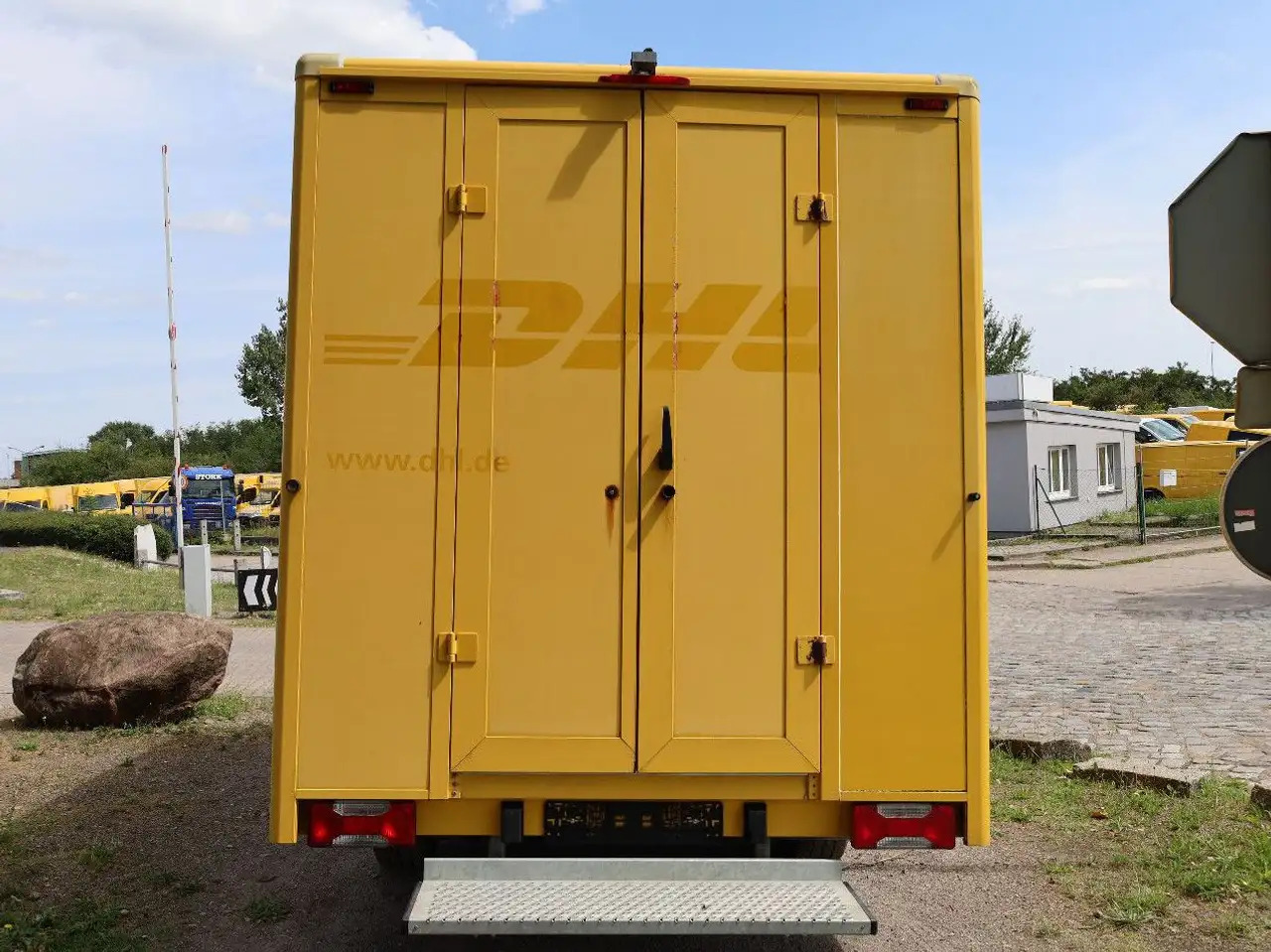 Iveco Daily/ Regalsystem/Luftfeder/KURZ/1. Hand - Closed box van: picture 5 Iveco Daily/ Regalsystem/Luftfeder/KURZ/1. Hand - Closed box van: picture 5