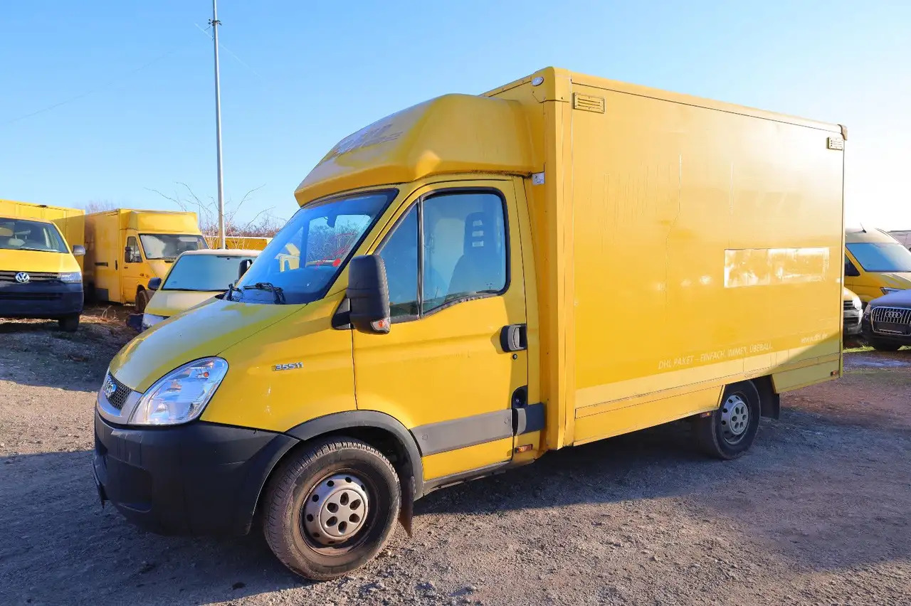 Iveco Daily/ Regalsystem/Luftfeder/KURZ/1. Hand - Closed box van: picture 1 Iveco Daily/ Regalsystem/Luftfeder/KURZ/1. Hand - Closed box van: picture 1