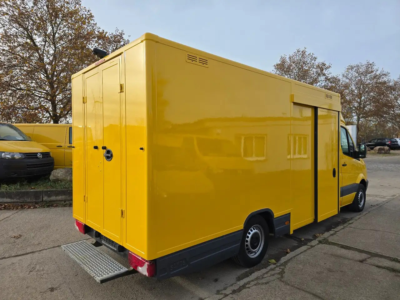 Vending truck Mercedes-Benz Sprinter/Foodtruck/ 1. Hand: picture 7 Vending truck Mercedes-Benz Sprinter/Foodtruck/ 1. Hand: picture 7