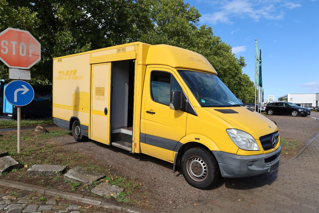 Mercedes-Benz Sprinter II Pritsche/ Koffer/Regalsystem - Closed box van: picture 5 Mercedes-Benz Sprinter II Pritsche/ Koffer/Regalsystem - Closed box van: picture 5