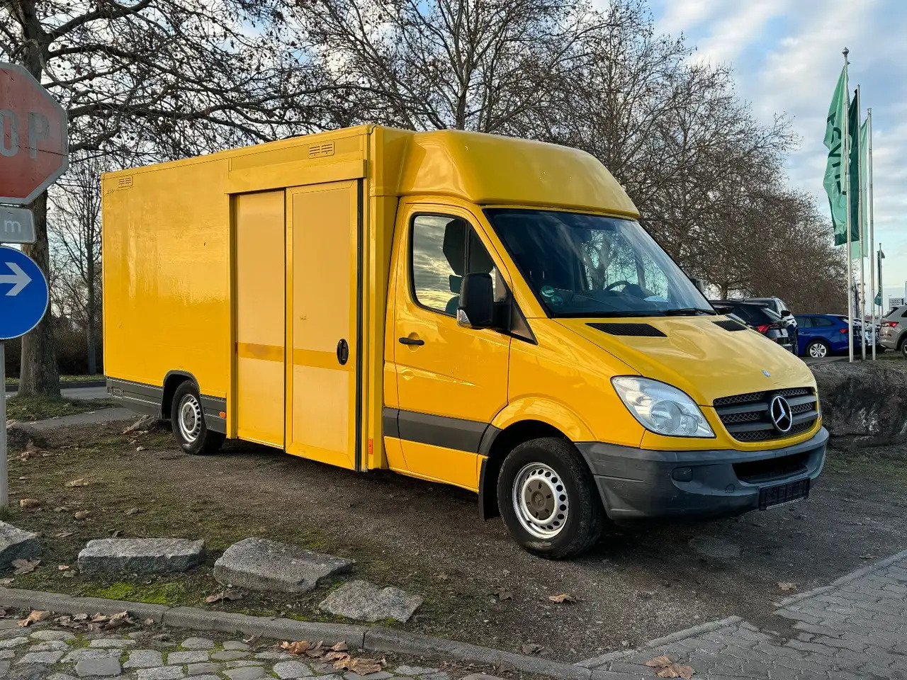 Mercedes-Benz Sprinter/Koffer/Regalsystem/ EU5/ 1. Hand - Closed box van: picture 1 Mercedes-Benz Sprinter/Koffer/Regalsystem/ EU5/ 1. Hand - Closed box van: picture 1