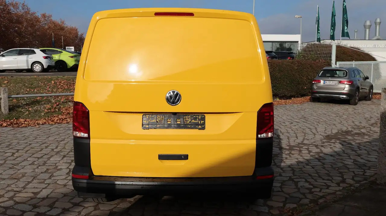 Car Volkswagen T6 Transporter: picture 8 Car Volkswagen T6 Transporter: picture 8