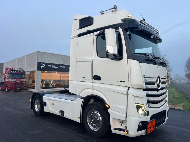 Mercedes-Benz Actros 1863 ACTROS 1863 ADR FL-AT*2163 Full ADR*433000km* - Tractor unit: picture 4 Mercedes-Benz Actros 1863 ACTROS 1863 ADR FL-AT*2163 Full ADR*433000km* - Tractor unit: picture 4