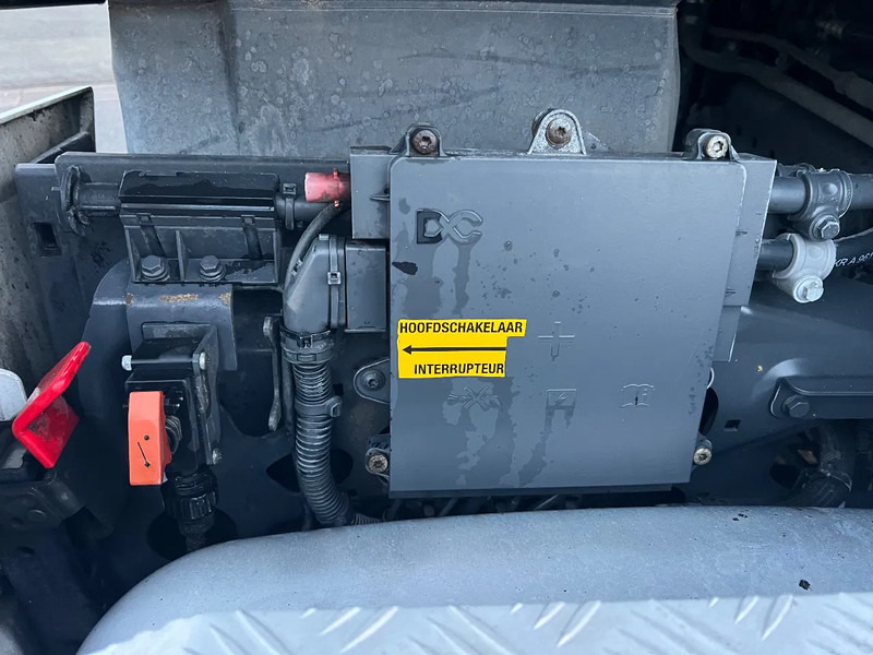 Tractor unit Mercedes-Benz Actros 1863 ACTROS 1863 ADR FL-AT*2163 Full ADR*433000km*: picture 15